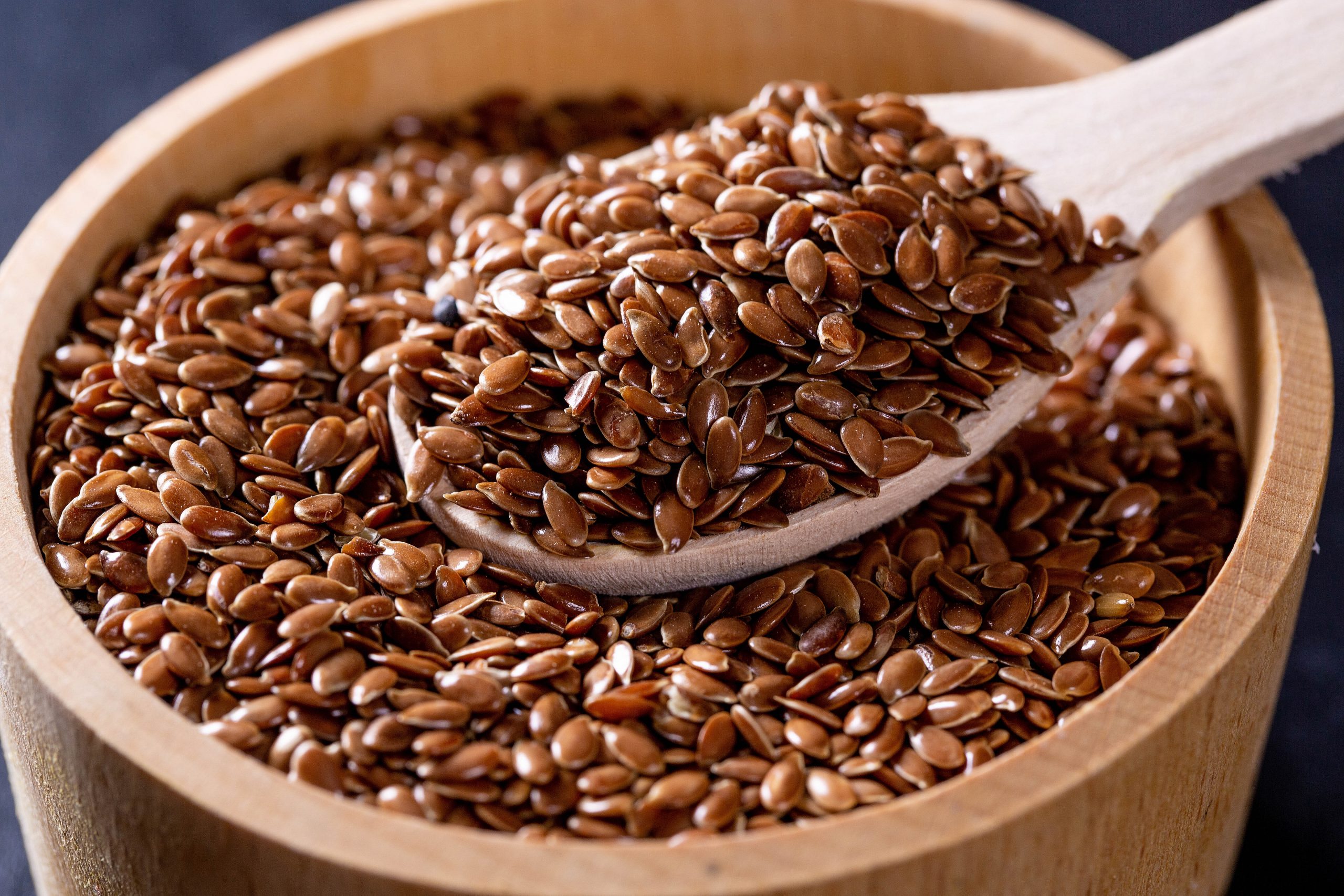 7 Benefits of Flaxseeds for Your Skin + Hair - Plus Recipes | Hello Glow