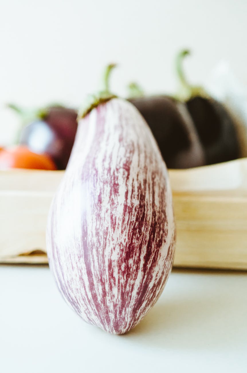 shallow focus photography of vegetable